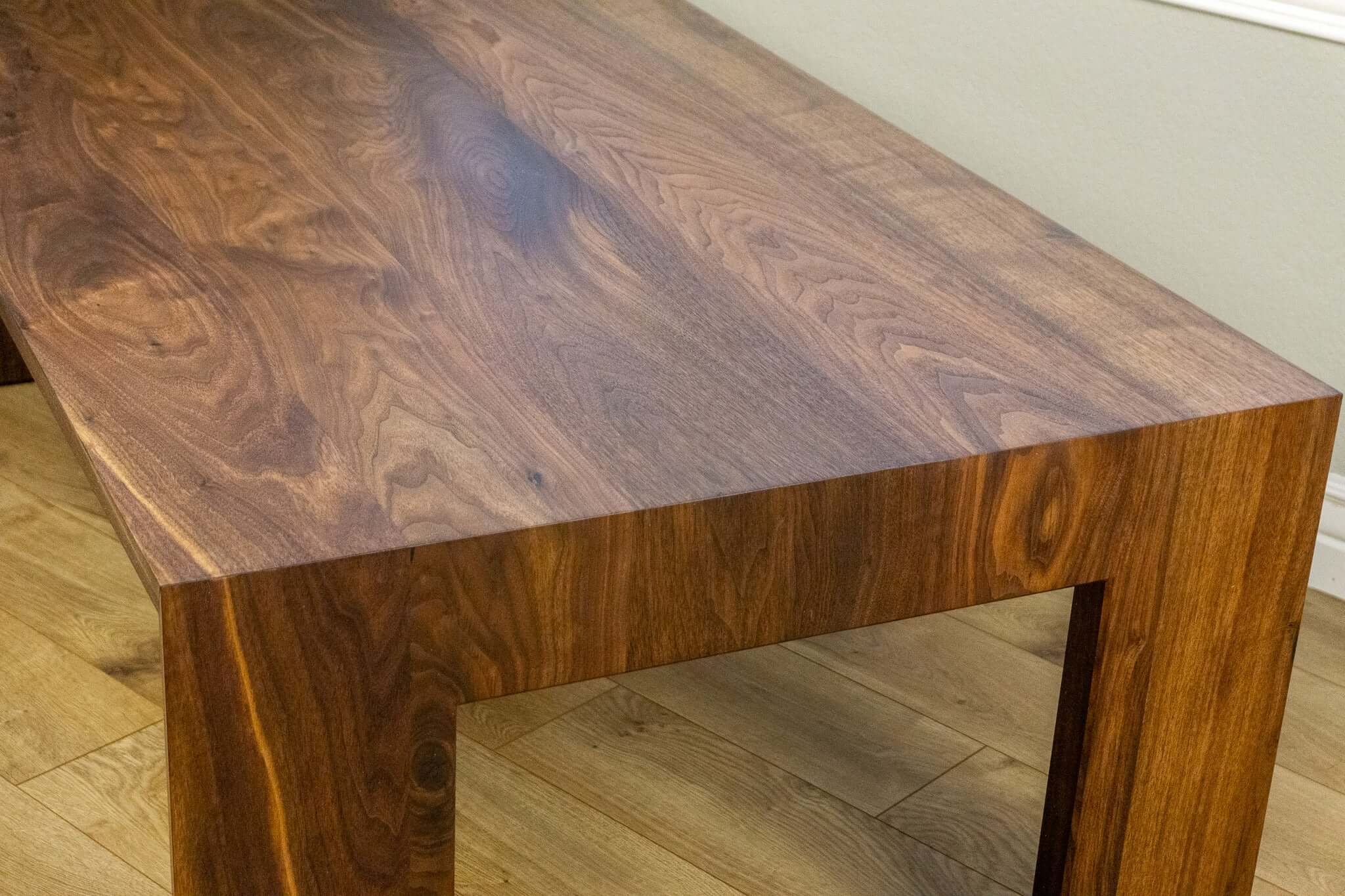 ansley-ottoman-finish