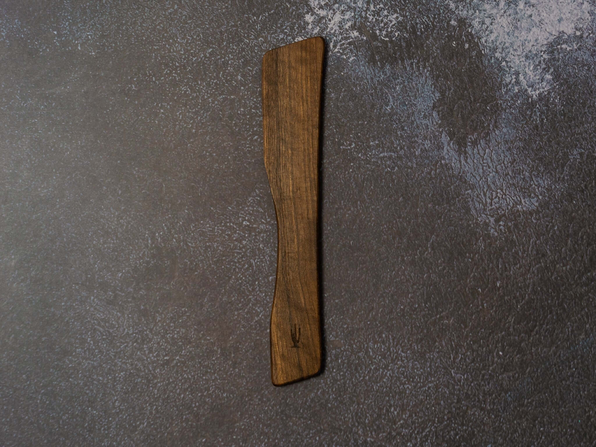 wooden-spreader-walnut