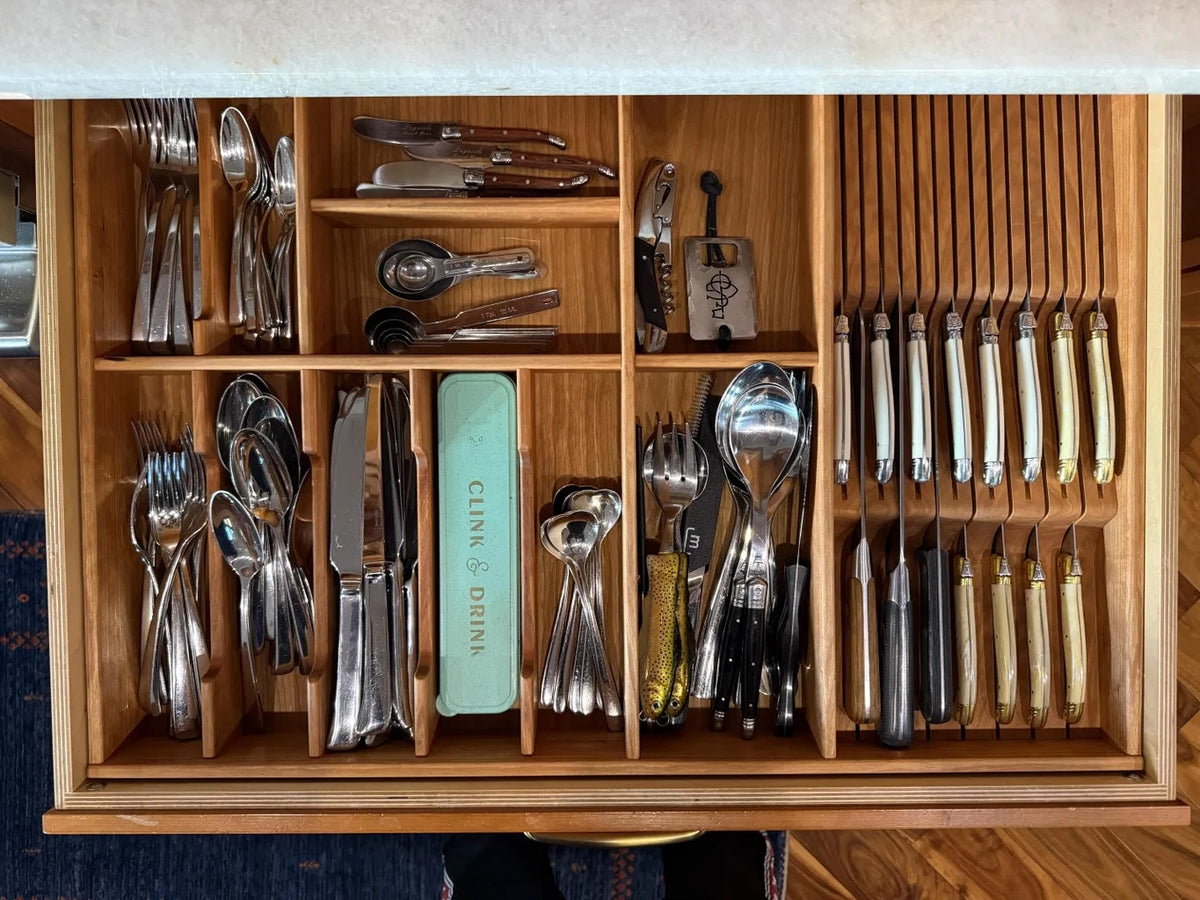 Cherry knife block & flatware combo